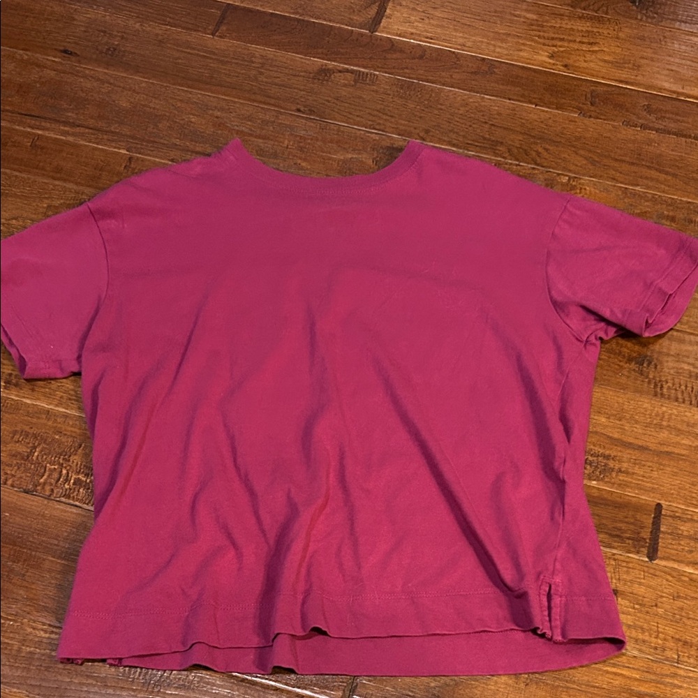 Old Navy Fuchsia Short-Sleeve Vintage Tee